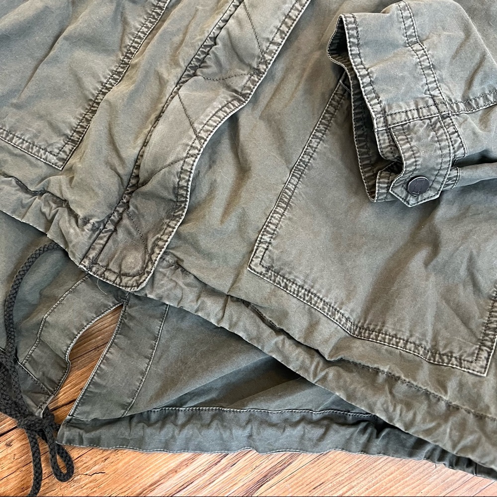 💙Levi’s utility jacket - Picture 2 of 11